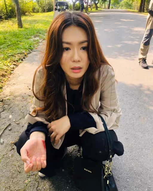 私下超孝順,八點檔惡女16歲幫癌母賣紅豆餅,苦撐家計10年淚曝媽媽遺願:她沒為自己活過