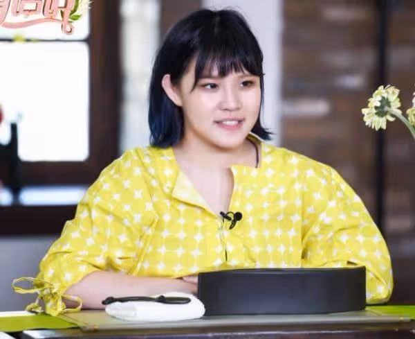 有種「整容」叫謝依霖生二胎!當初被嘲「又胖又醜」,如今「逆襲成女神」,網友:顏值飆升媲美楊冪