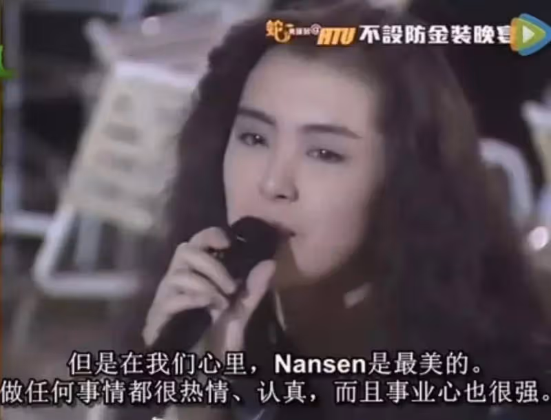 成龍:當初50個人拿刀砍我,就他留下救我,這輩子任他欺負