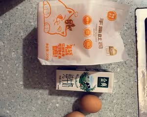 牛奶爆漿吐司🍞