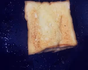 牛奶爆漿吐司🍞