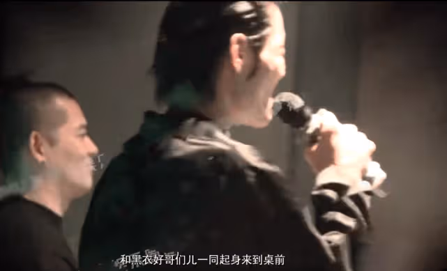 曝郭碧婷剛生完二胎 向佐約多位美女飲酒K歌