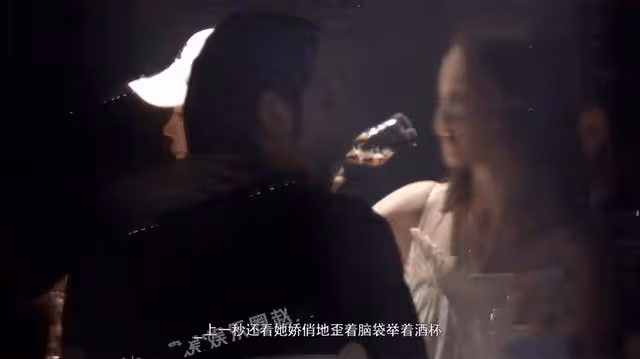 曝郭碧婷剛生完二胎 向佐約多位美女飲酒K歌