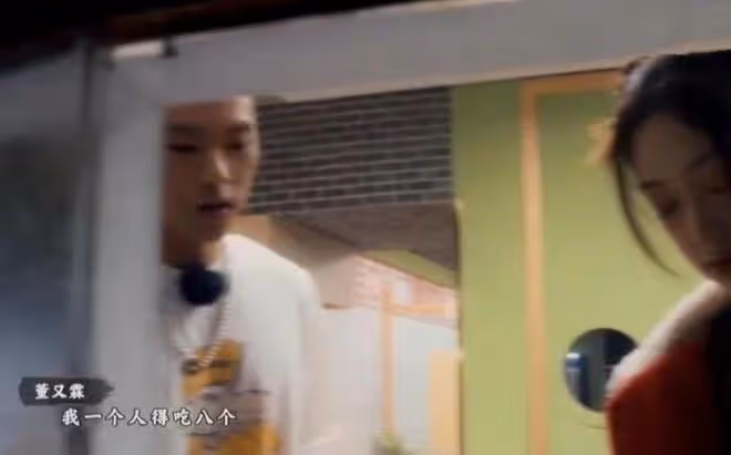 娛樂圈的「巨嬰」明星:不會煮雞蛋,冷水煮餃子,蒸米飯放洗潔精