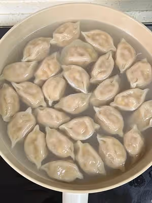學會這個🥟湯底！可以直接去擺攤了！