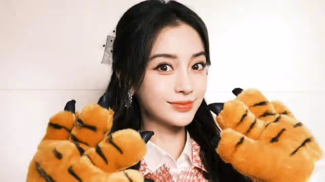 Angelababy離婚後爆熱戀16歲男星　楊迪幽默發文幫澄清