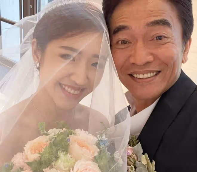 59歲吳宗憲喪父1個月迎喜訊,宣布榮升外公,嫁豪門二女兒已懷孕
