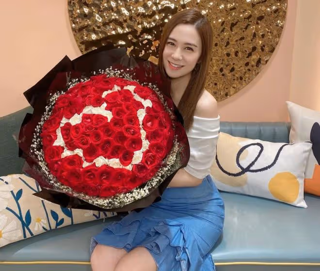 28歲TVB女神經濟陷入困難！自曝積蓄將耗盡，想當服務員卻沒人請