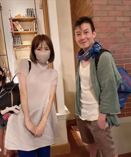 陳冠希一家現身迪士尼,嬌妻獲贊九頭身美女,5歲女兒萌化路人