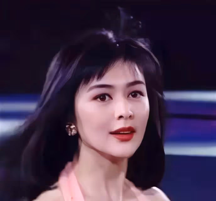素顏拍戲的香港女星：關之琳只塗唇膏，張柏芝太上鏡，導演只能讓她「四十小時」不睡覺