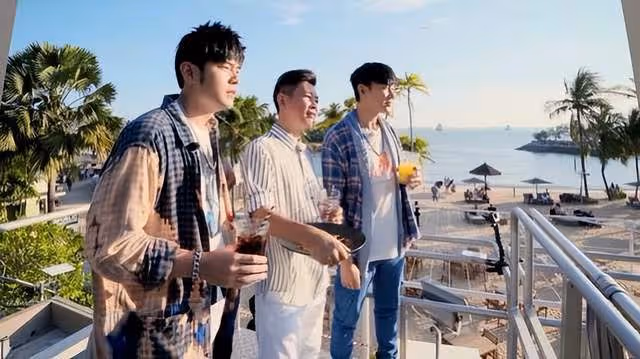 周杰倫出專輯後在忙啥?旅遊、犒勞戰隊、直播!連新綜藝也來了?