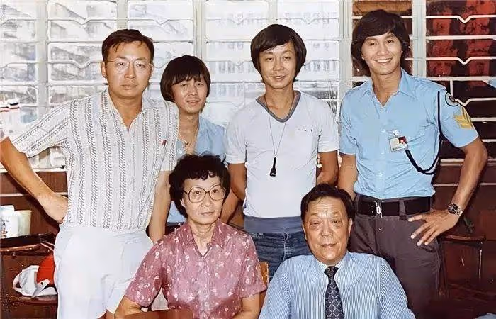 香港電影金像獎10大精彩瞬間:吳孟達閃現,劉德華為陳木勝頒獎