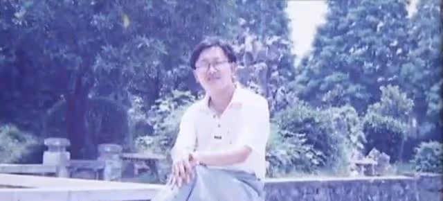 74歲老母親打工13年,替子還330萬高利貸:兒啊,債清了,你回來吧