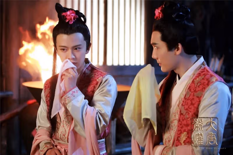 《錦衣之下》任嘉倫成「京城第一霸總」!7古裝角色,《大唐榮耀》《白蛇傳說》都好帥!