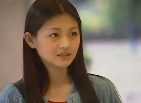 曾是三姐妹中最美!卻不做明星「不願嫁豪門」給兩個妹妹當保姆「低調的徐熙嫻」才是人生贏家!