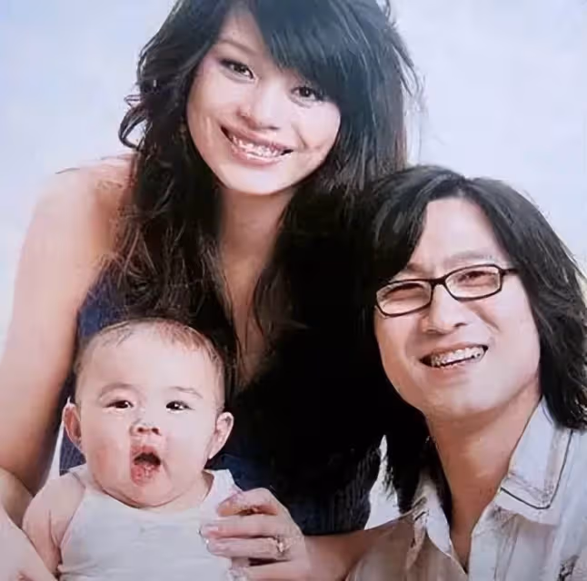 17歲的汪曼熙:爸爸是汪峰,後媽是章子怡,如今被寵成「內地名媛」