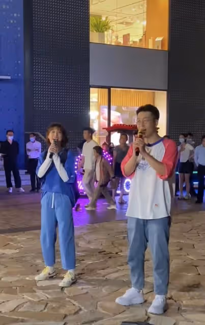 杜海濤減肥30斤後復工!與美女街頭對唱,頭髮稀疏脖子前傾嚴重