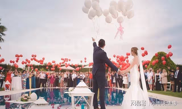 「帶孩子做家務不是不賺錢的理由,日子沒法過,離婚」「離就離」