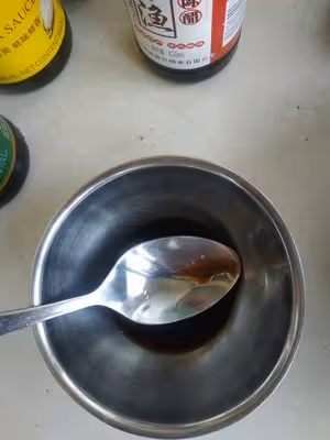 沒朋友的涼皮牛筋面