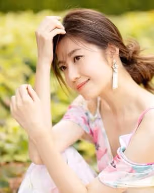 38歲男星官宣結婚!老婆身份成謎引發熱議,曾與陳自瑤談過姐弟戀