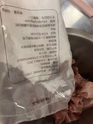 金牌蒜香骨（好吃到舔手指～做了你一定會來誇我😍還可以拿來做蒜香雞翅哦！）