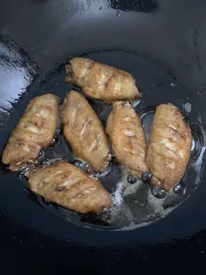 可樂雞翅，簡單易學，太解饞了