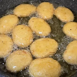 土豆的神仙吃法‼️巨簡單 ｜ 炸薯餅