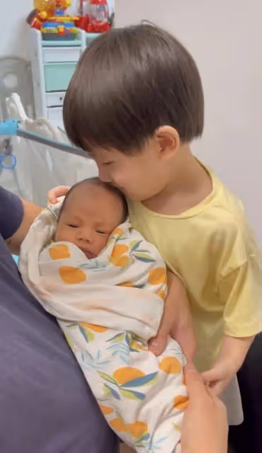 態度反轉!知名港星開直播自曝要追生四胎,不久前揚言做結紮手術