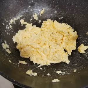 靈魂炒蛋（超級簡單！超好吃！口感嫩滑）