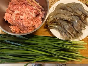 肉三鮮餃子餡