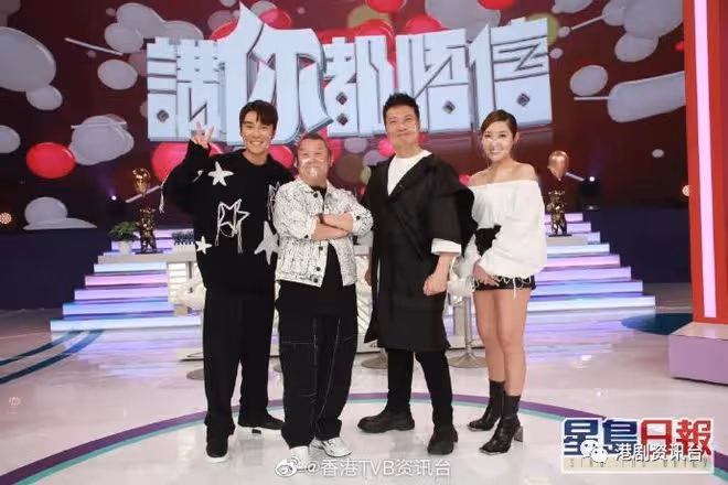 錢嘉樂單手插袋行街好有型!不用北上賺錢香港依舊多工作