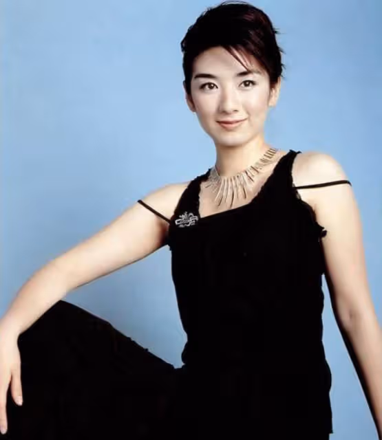 瘦成排骨、動臉成癮、切胃洗腸一起上,女明星的畸形審美太可怕了