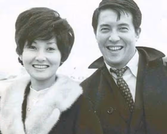 結婚36年一場空「寶島玉女隱忍丈夫外遇10年」臨終前要求2女兒,不能通知爸爸,他悔恨認錯