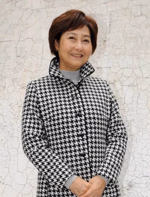 結婚36年一場空「寶島玉女隱忍丈夫外遇10年」臨終前要求2女兒,不能通知爸爸,他悔恨認錯