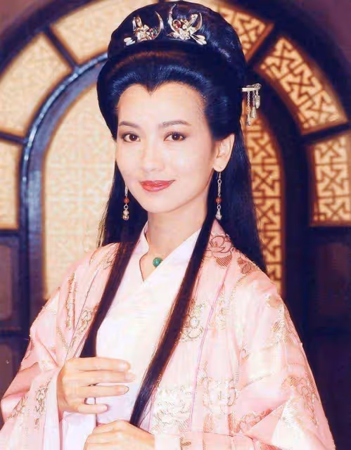 「凍齡」原來是騙人的,去掉美顏的趙雅芝劉嘉玲,終究逃不過歲月