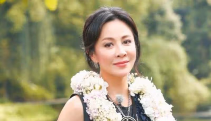 「凍齡」原來是騙人的,去掉美顏的趙雅芝劉嘉玲,終究逃不過歲月