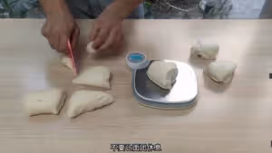 均價10元，月售2萬的手撕吐司，就這？