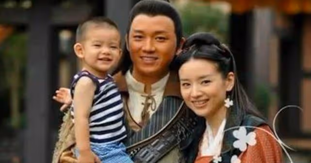 董潔帶兒子出席活動，潘粵明轉發內容相繼被罵，這場婚姻沒有勝者