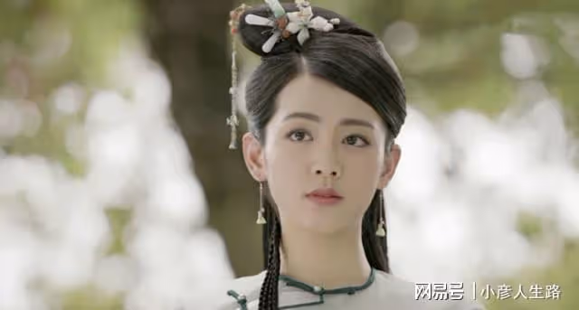 《一念關山》女配均「絕色」，幸好女主是劉詩詩，不然恐壓不住！