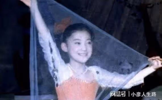梅婷：替前夫澄清拋棄緋聞，37歲嫁普通丈夫，如今兒女雙全