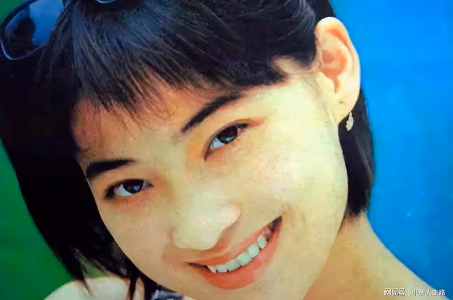 梅婷：替前夫澄清拋棄緋聞，37歲嫁普通丈夫，如今兒女雙全