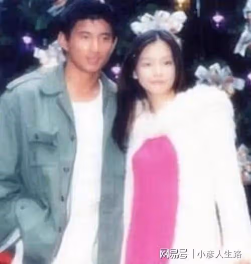 「雙面玉女」徐若瑄幻滅史:知人知面不知心,人前清純,人後瘋狂