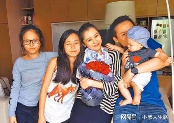 「雙面玉女」徐若瑄幻滅史:知人知面不知心,人前清純,人後瘋狂