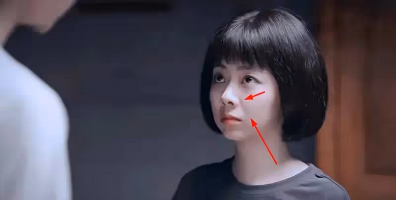 《以家人之名》30歲譚松韻演高中生,網友卻都在關注她的鼻子_流失_戲路_薩日娜