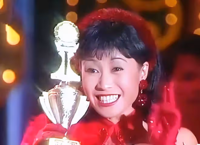 顧冠忠夫婦罕秀恩愛!婚後在農村生活愜意,相戀25年無娃仍甜蜜