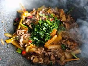 泡菜炒雞胗