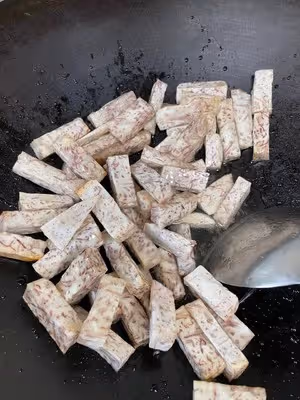 反沙芋頭