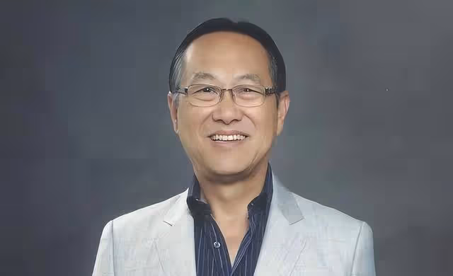 TVB老戲骨移民加拿大!不習慣當地飲食,頻繁吃牛排海鮮患上痛風