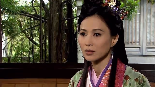 打女轉攻時尚圈!TVB前女星自曝做時尚學徒,52歲定居深圳仍單身