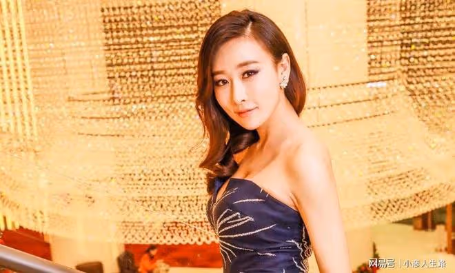 《浪姐》被低估的姐姐,副業涉及多個領域,履歷造假月薪30萬元